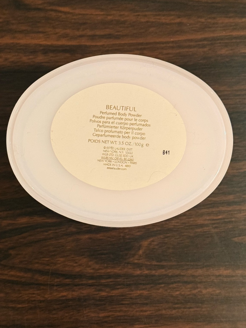 Estee Lauder Beautiful Body Powder - New without Box - Picture 2 of 5